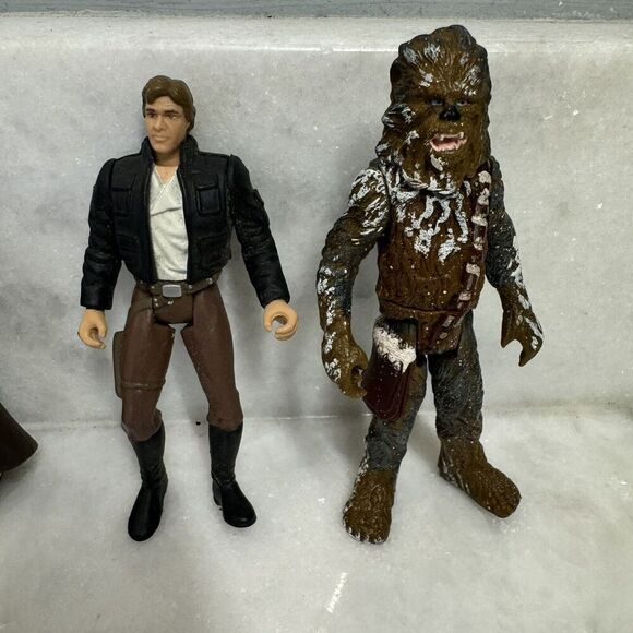 Kenner Star Wars 1996-98 Action Figures Luke, Hoth Chewbacca, Han Solo, Obiwon - Picture 4 of 10